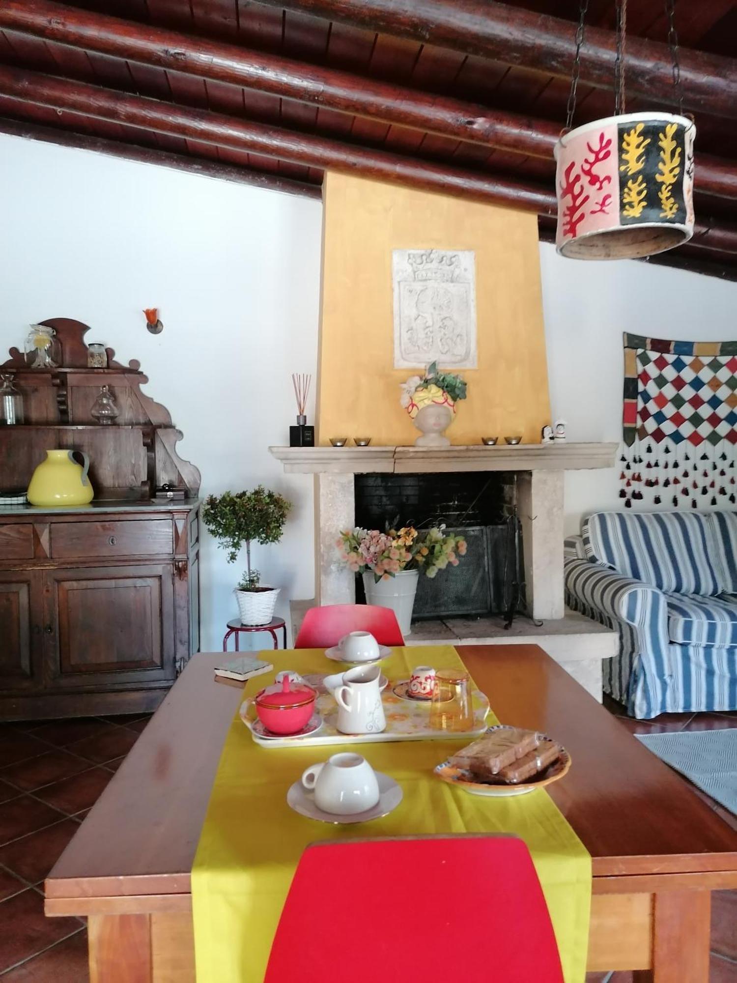 بيتونتو Aspromonte Yellow House المظهر الخارجي الصورة